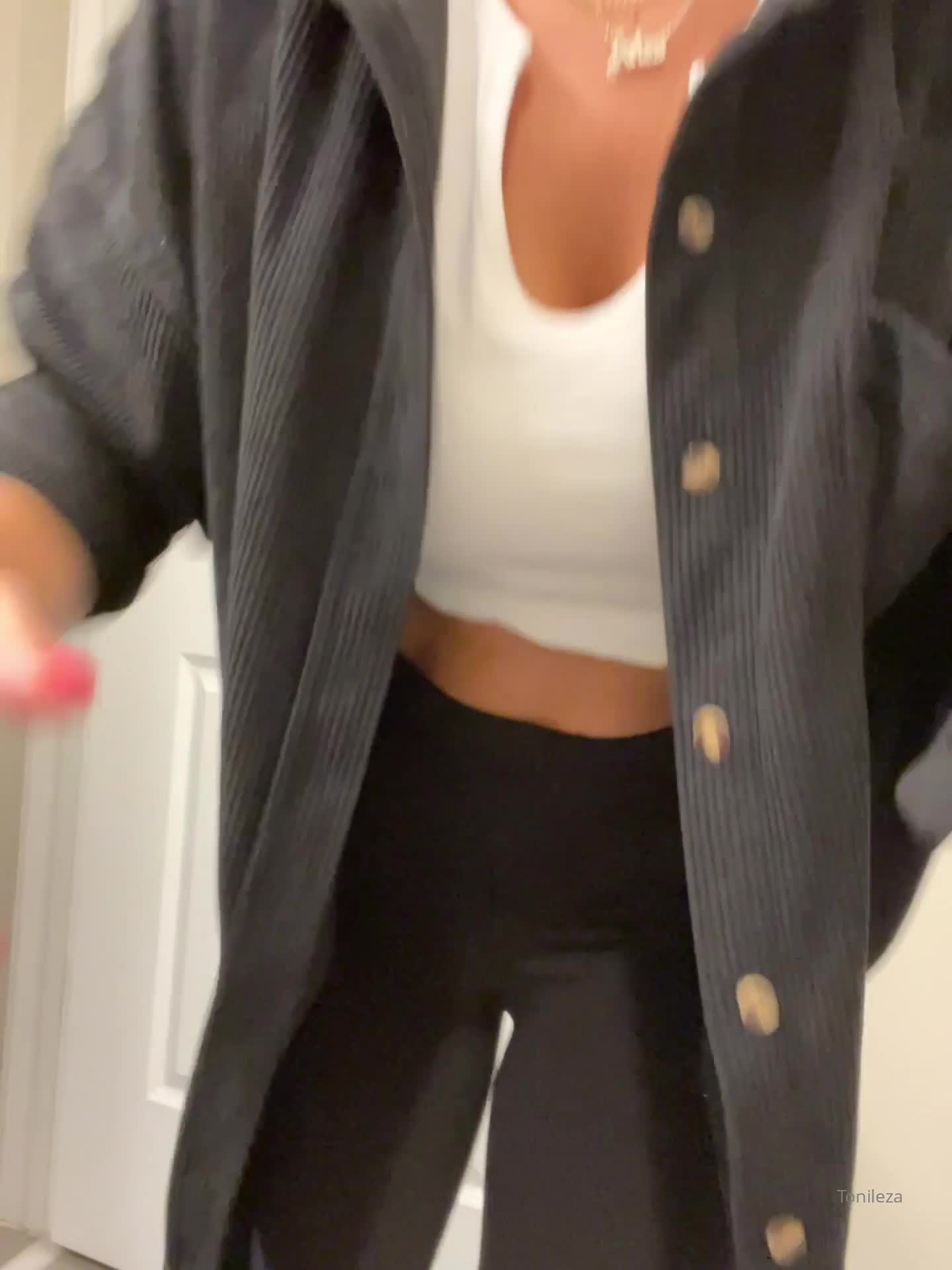 Video 1621716 from Toni Leza