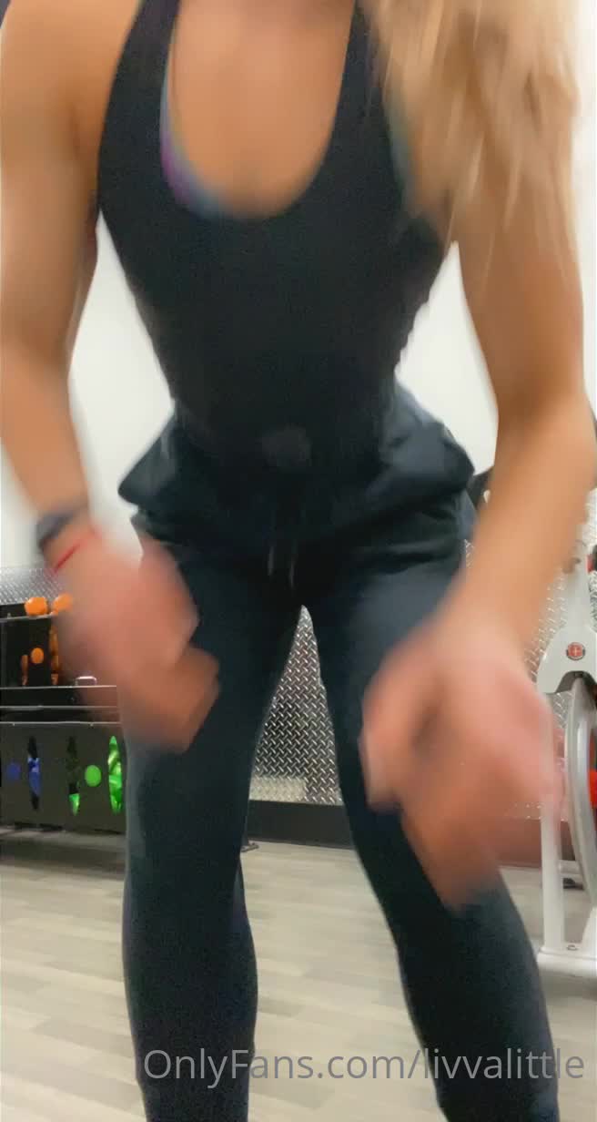 Video 11507 from Livvalittle / livvfit / fitdonk
