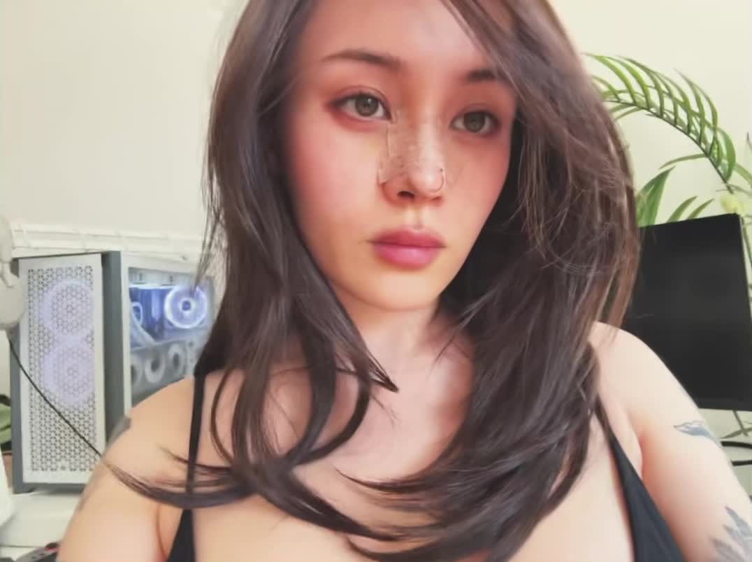 Video 1623770 from JadeyAnh | vylerria