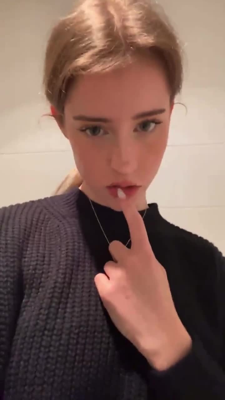 Video 11624 from Mira Szalma