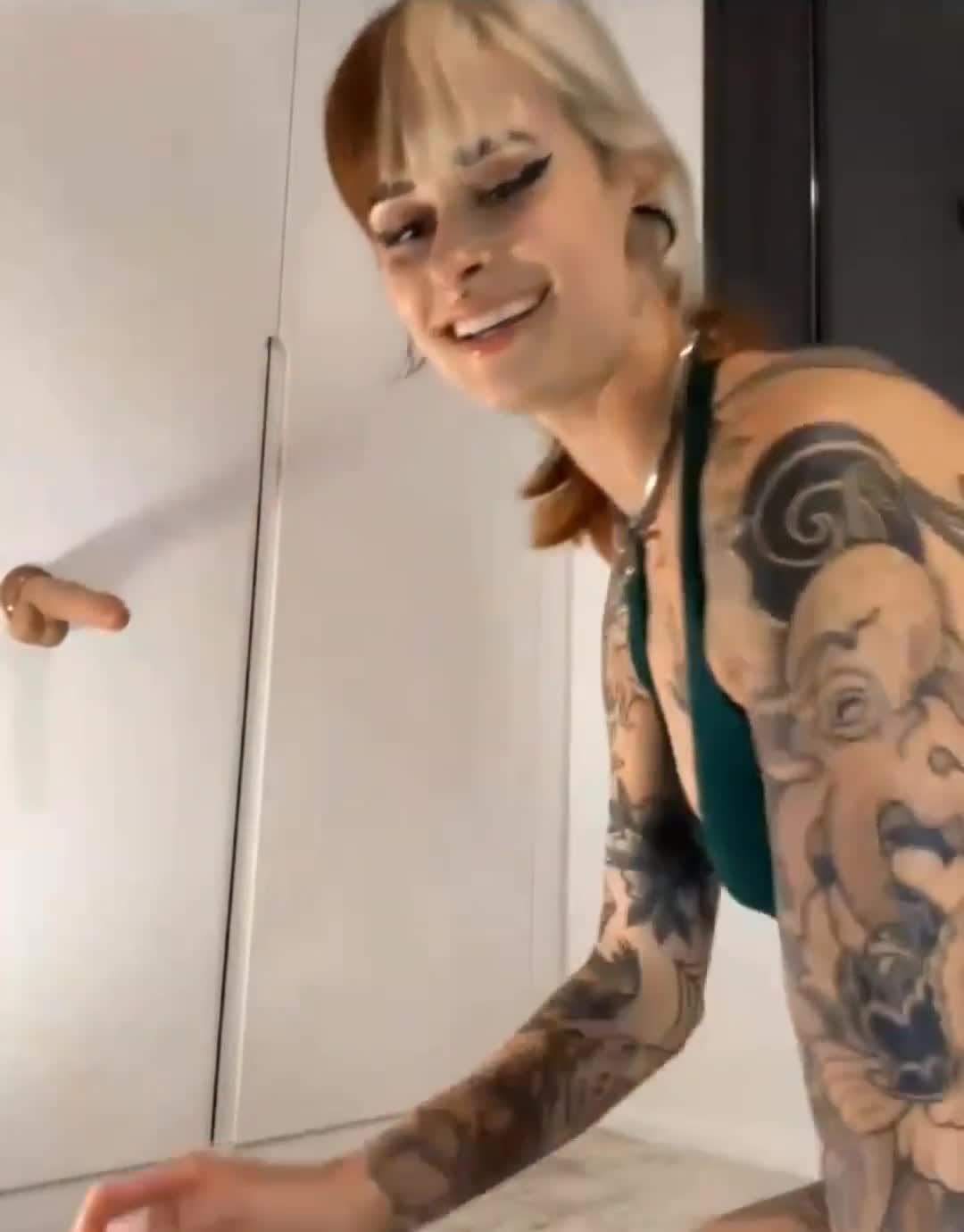 Video 7170 from Sallydinosaur