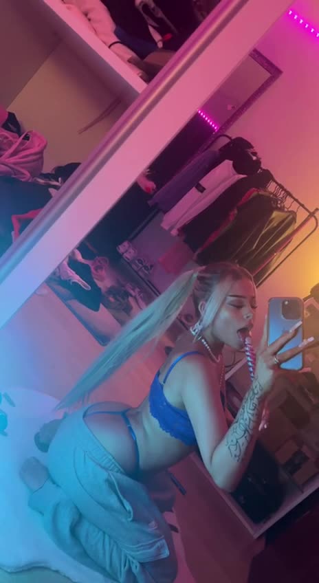 Video 870 from Sophioosh