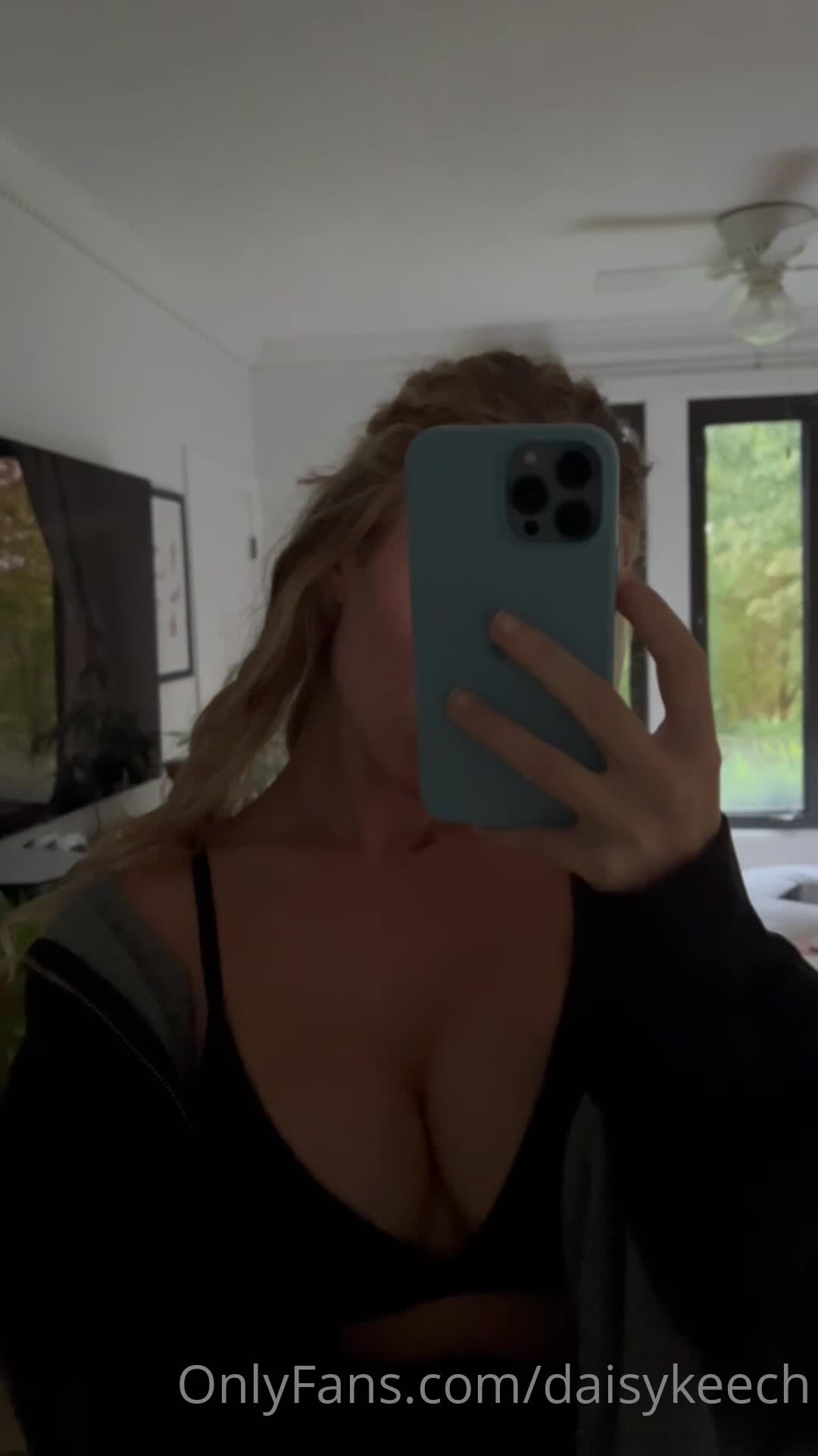 Video 12815 from Daisy Keech