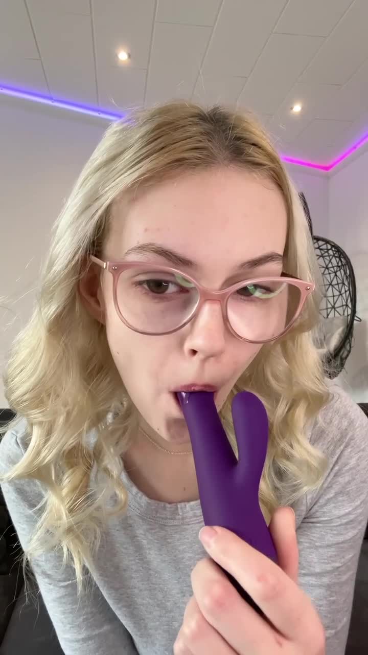 Video #1638018 thumbnail