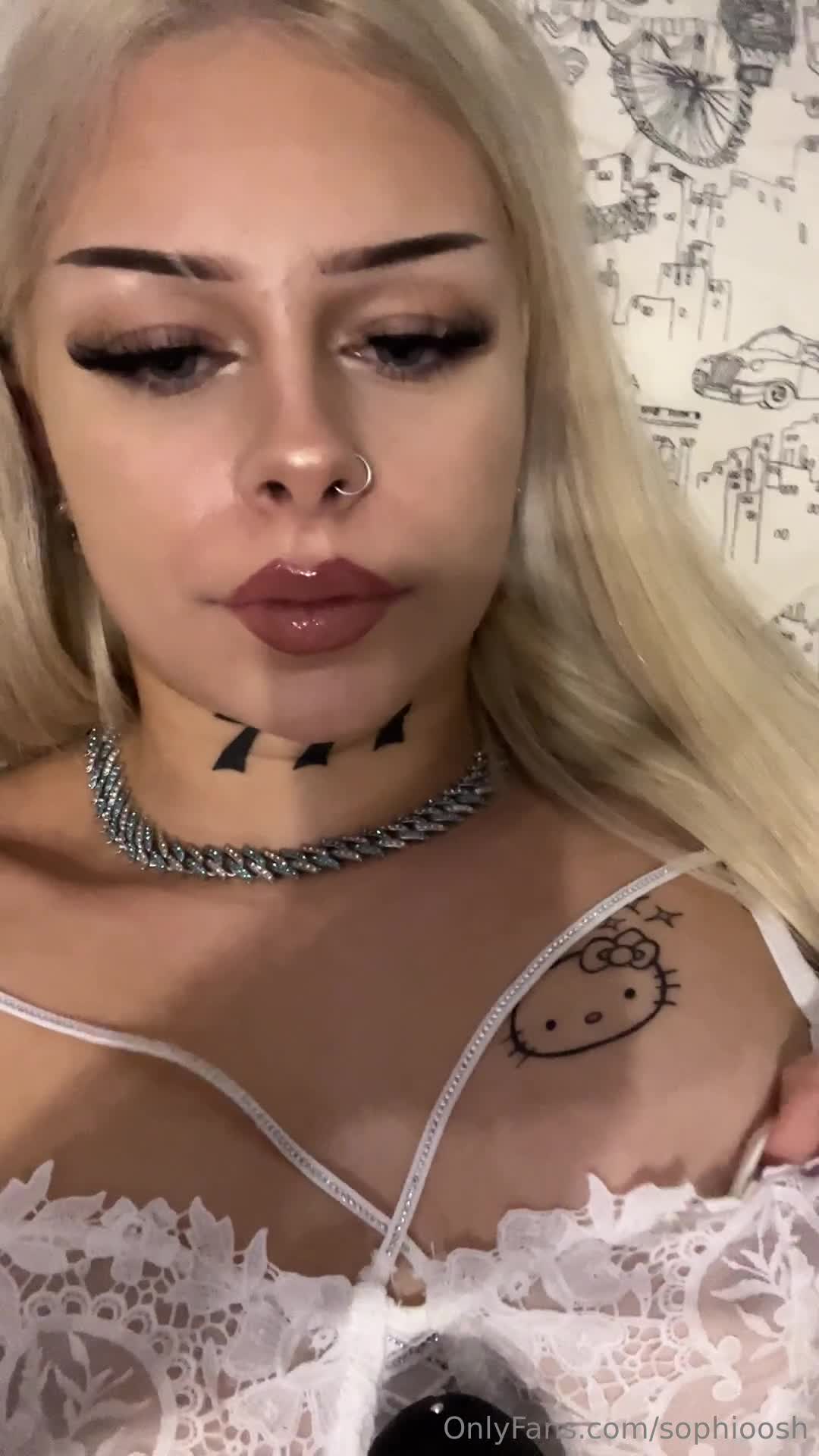 Video 4380 from Sophioosh