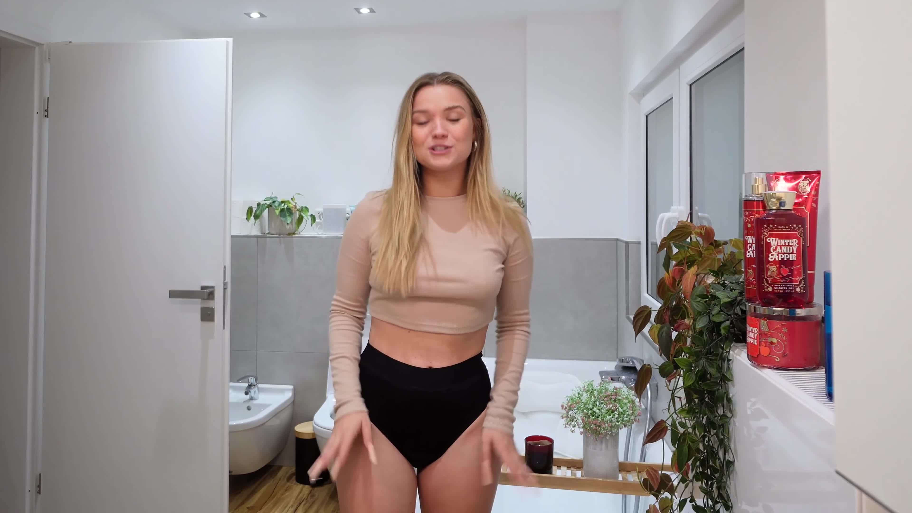 Video #1645918 thumbnail