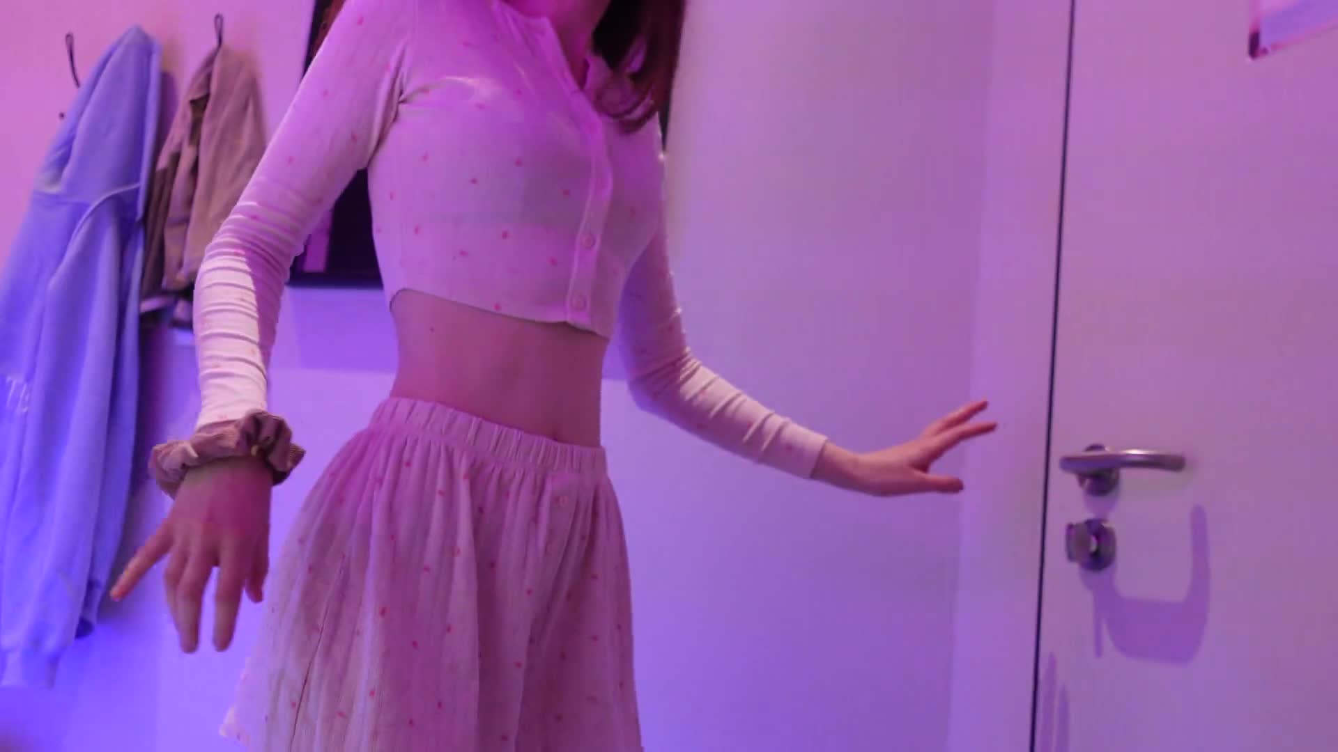 Video #1653409 thumbnail