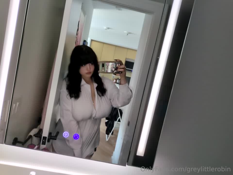 Video 1667503 from mylittlerobin | greylittlerobin | Robin Grey