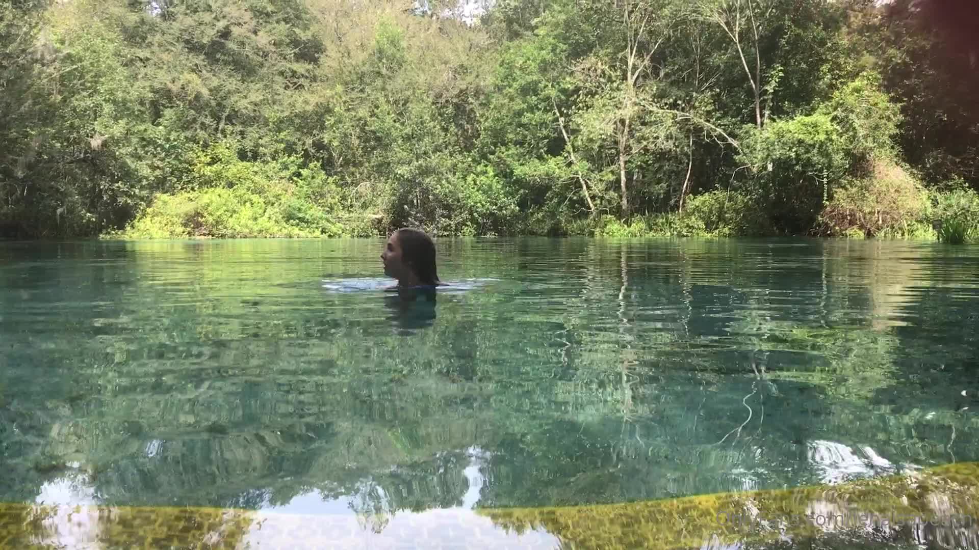 Video 1667561 from Lena Paul