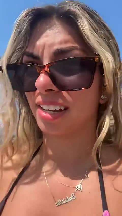 Video 1667907 from gaby_zola
