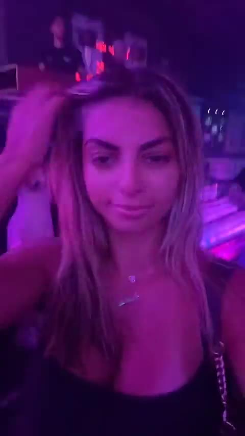 Video 1667911 from gaby_zola