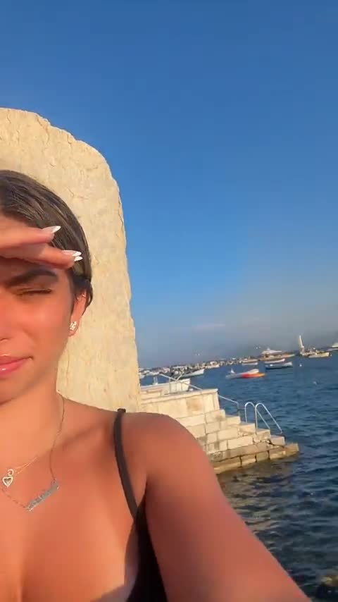 Video 1667915 from gaby_zola