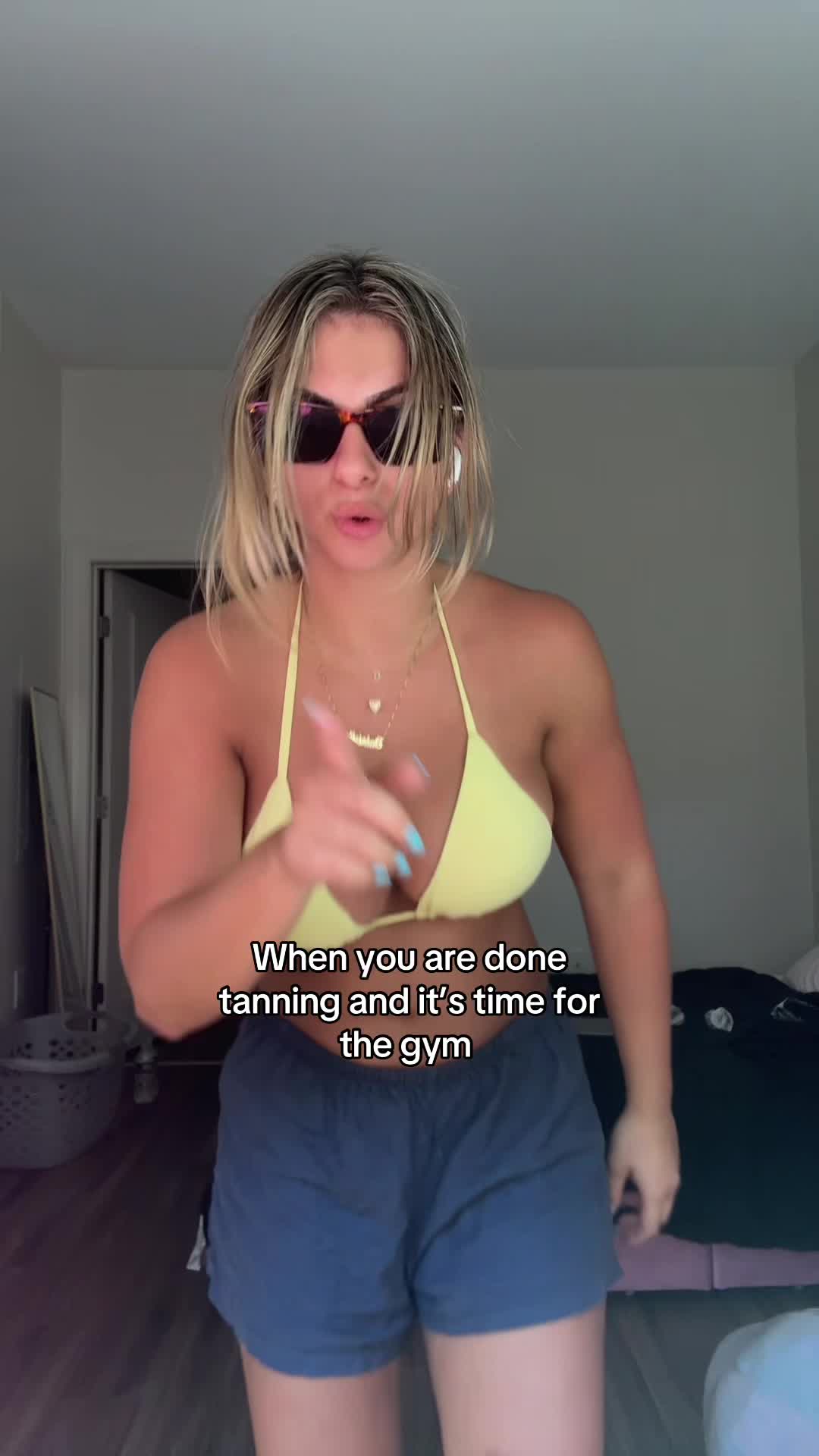 Video 1668019 from gaby_zola