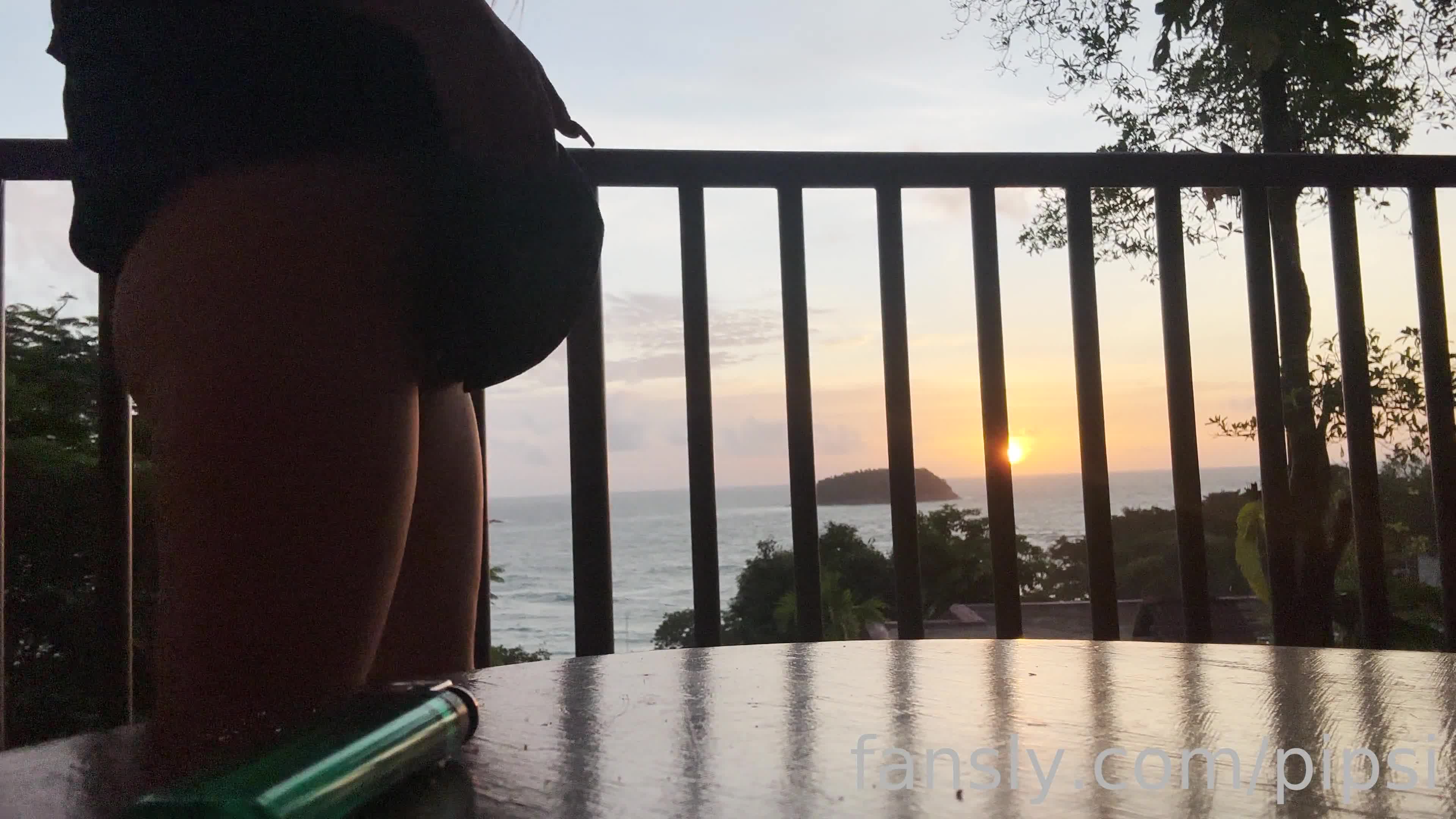 Video 1671619 from tinyjoy
