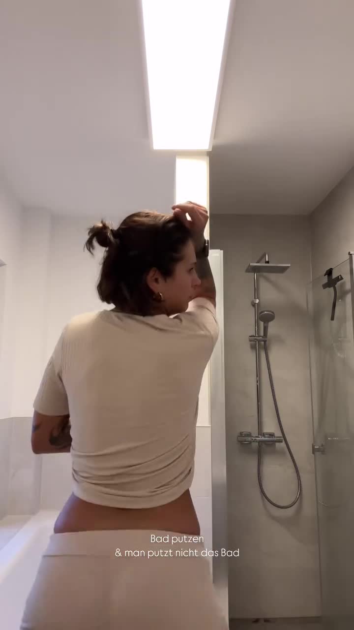 Video #1672052 thumbnail