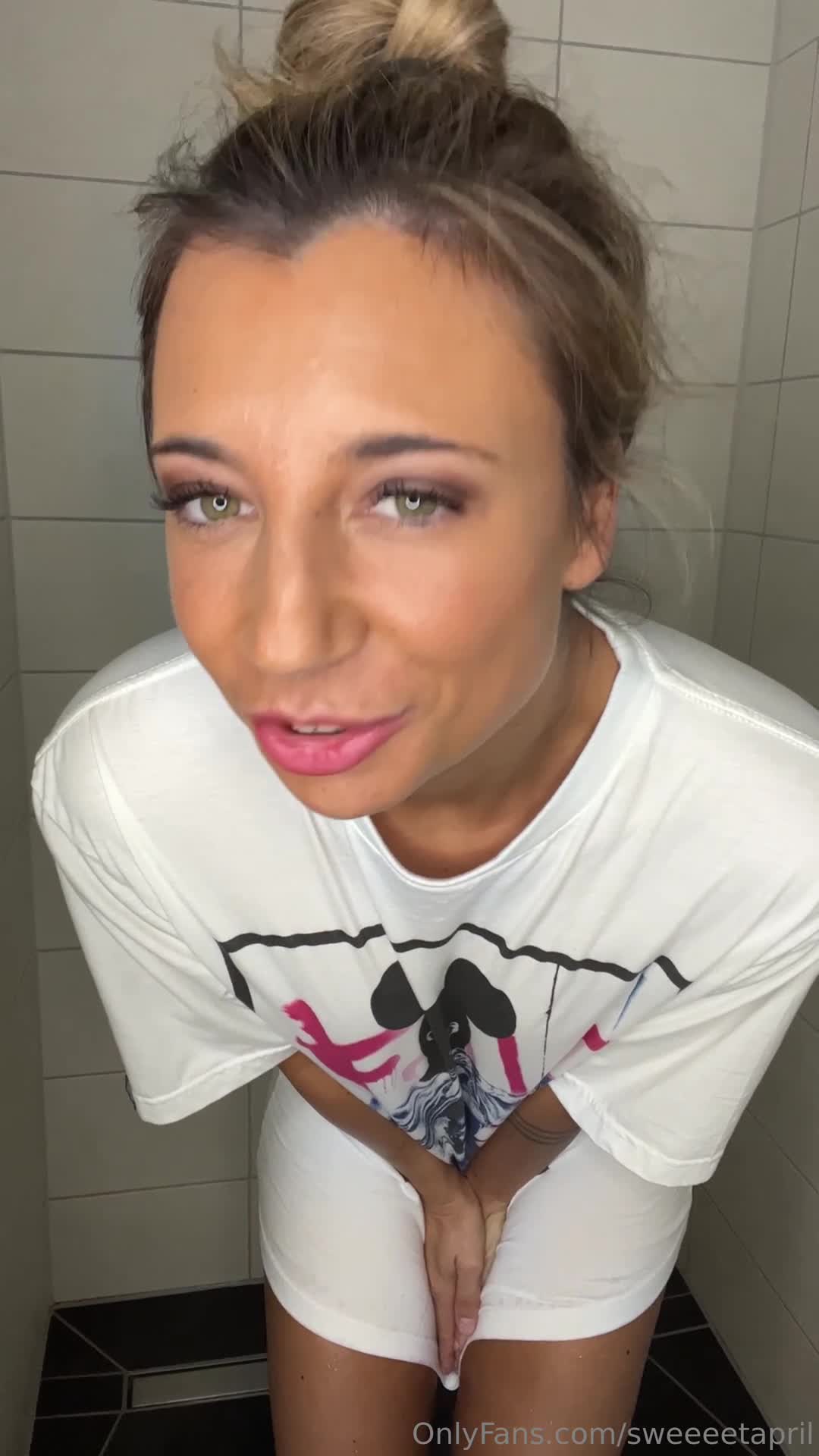 Video 1672284 from April Carter