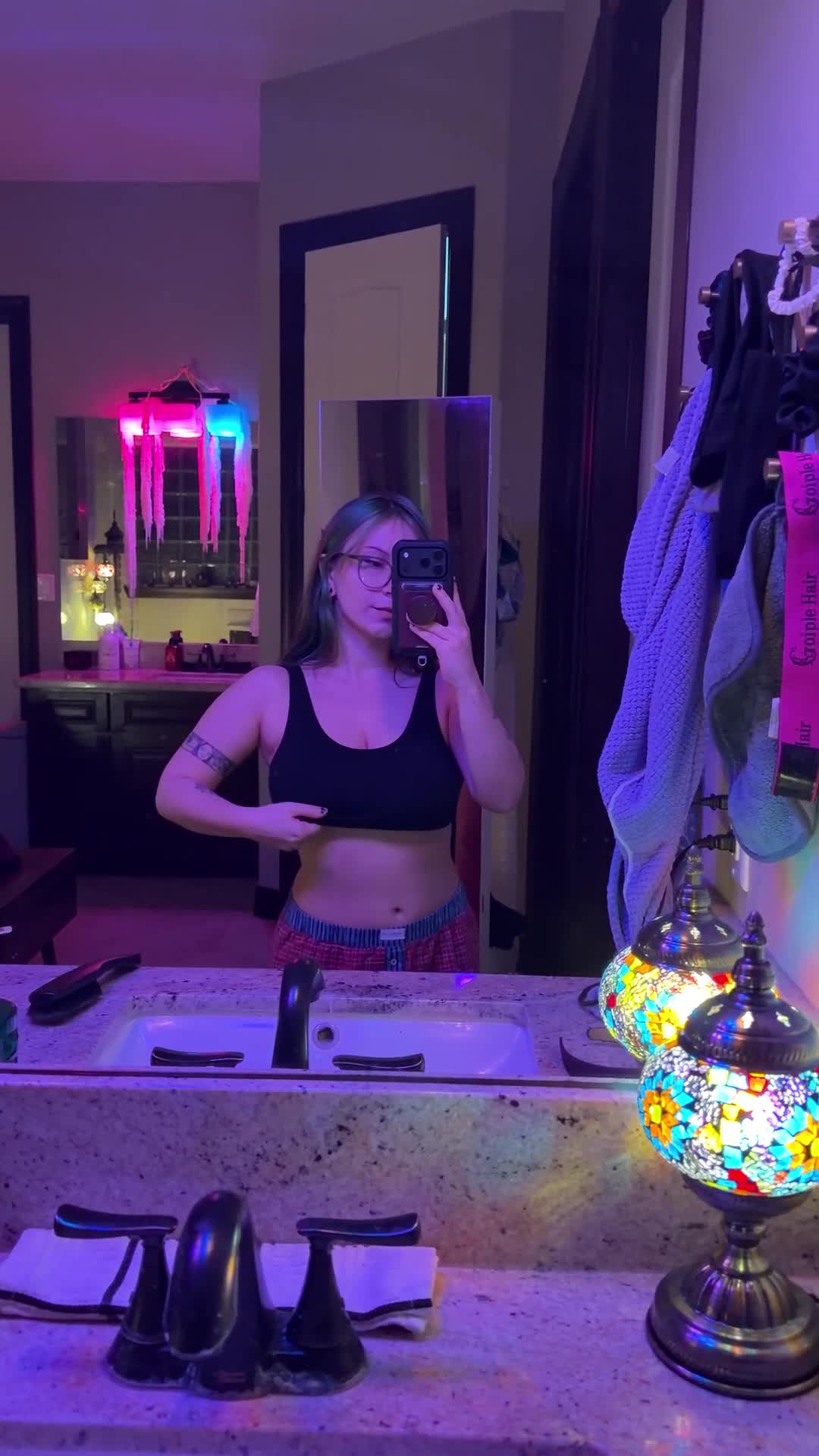 Video #1672306 thumbnail