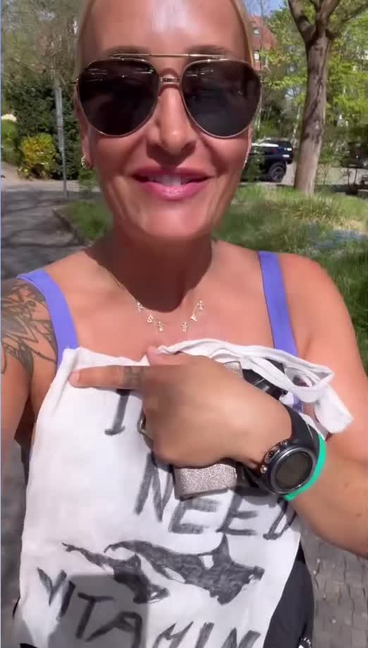 Video 1675372 from Sarah Connor