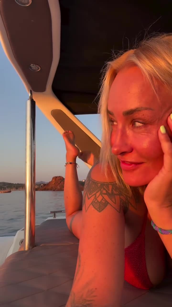Video 1675379 from Sarah Connor
