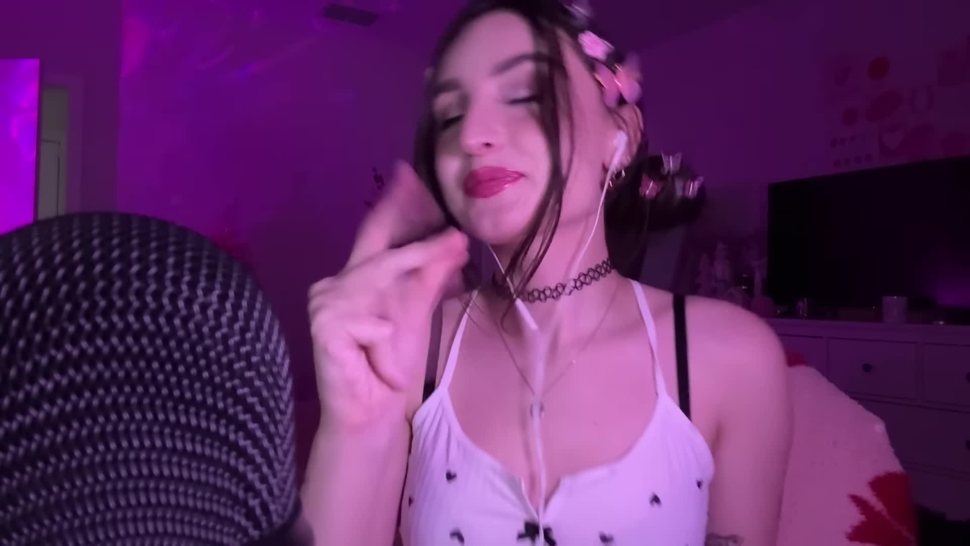 Video 1676632 from beebee ASMR