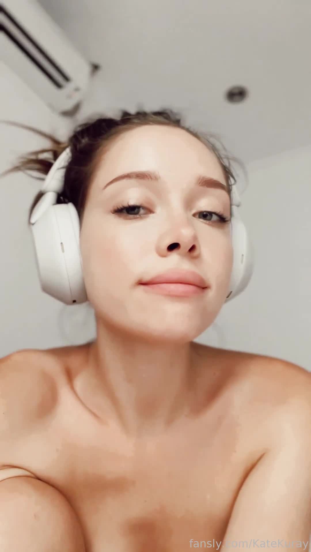 Video 1677076 from Kate Kuray
