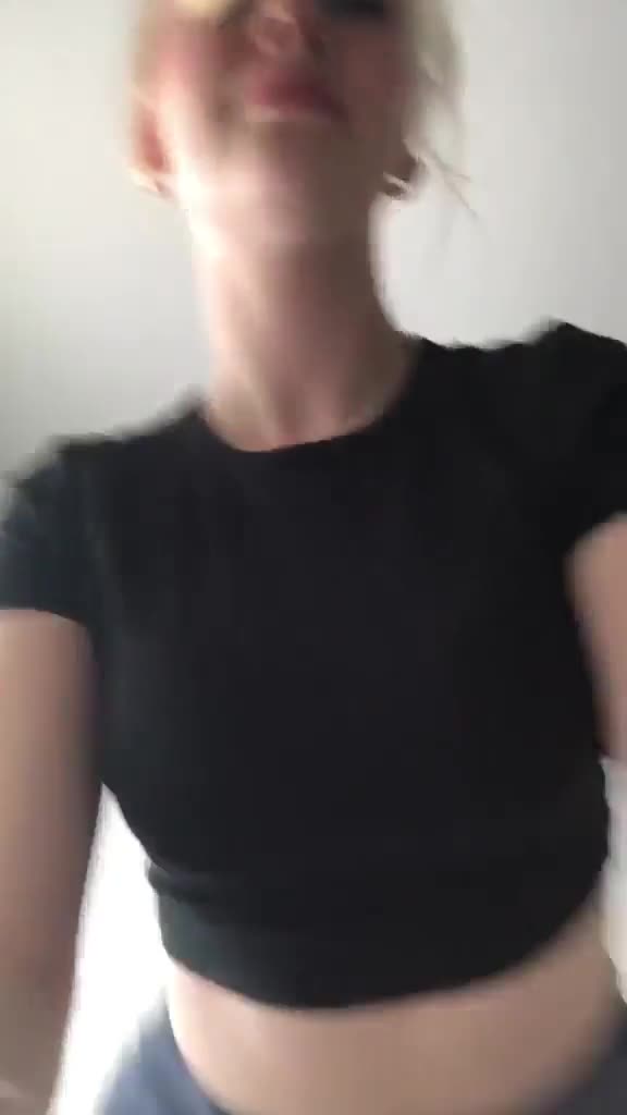 Video 1677497 from Sophie_mzt