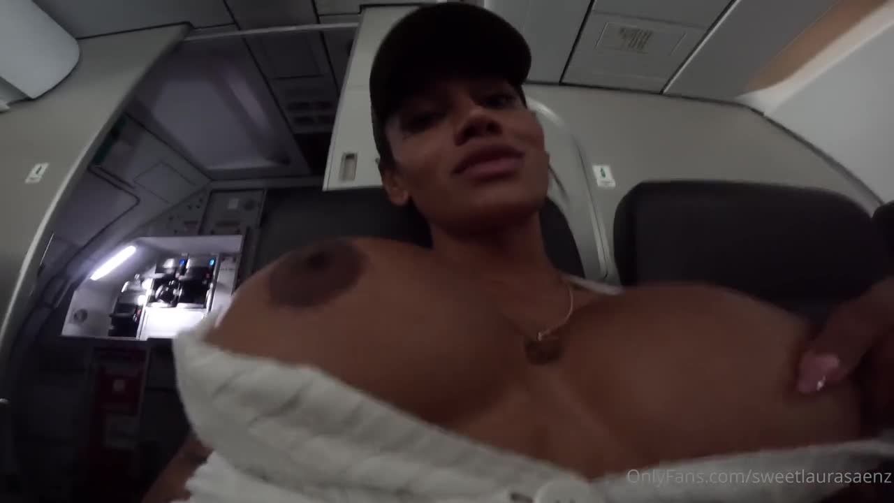 Video 1679399 from Laura Saenz