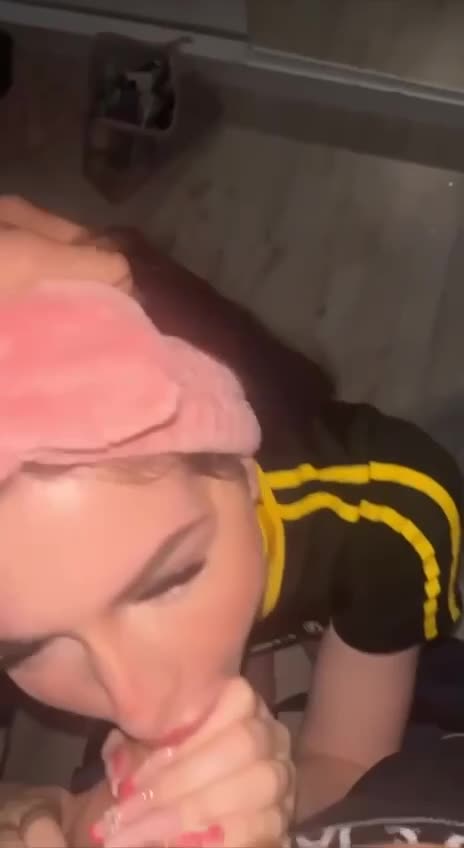 Video 1680316 from deinebarbiea