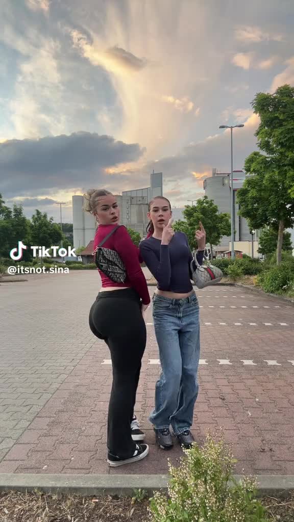 Video 1680867 from Itsnot.sina