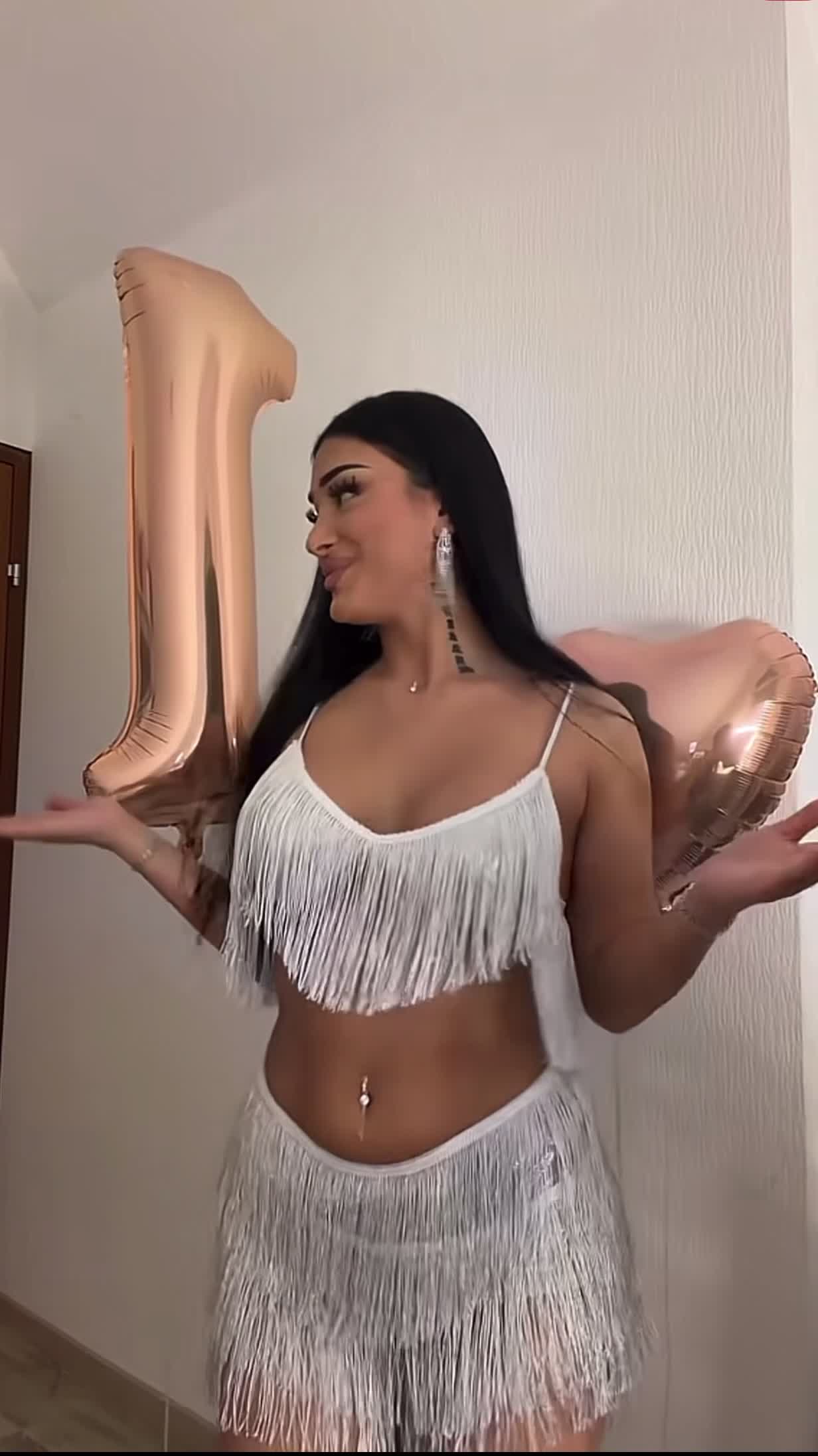 Video 1695202 from Vinoschh