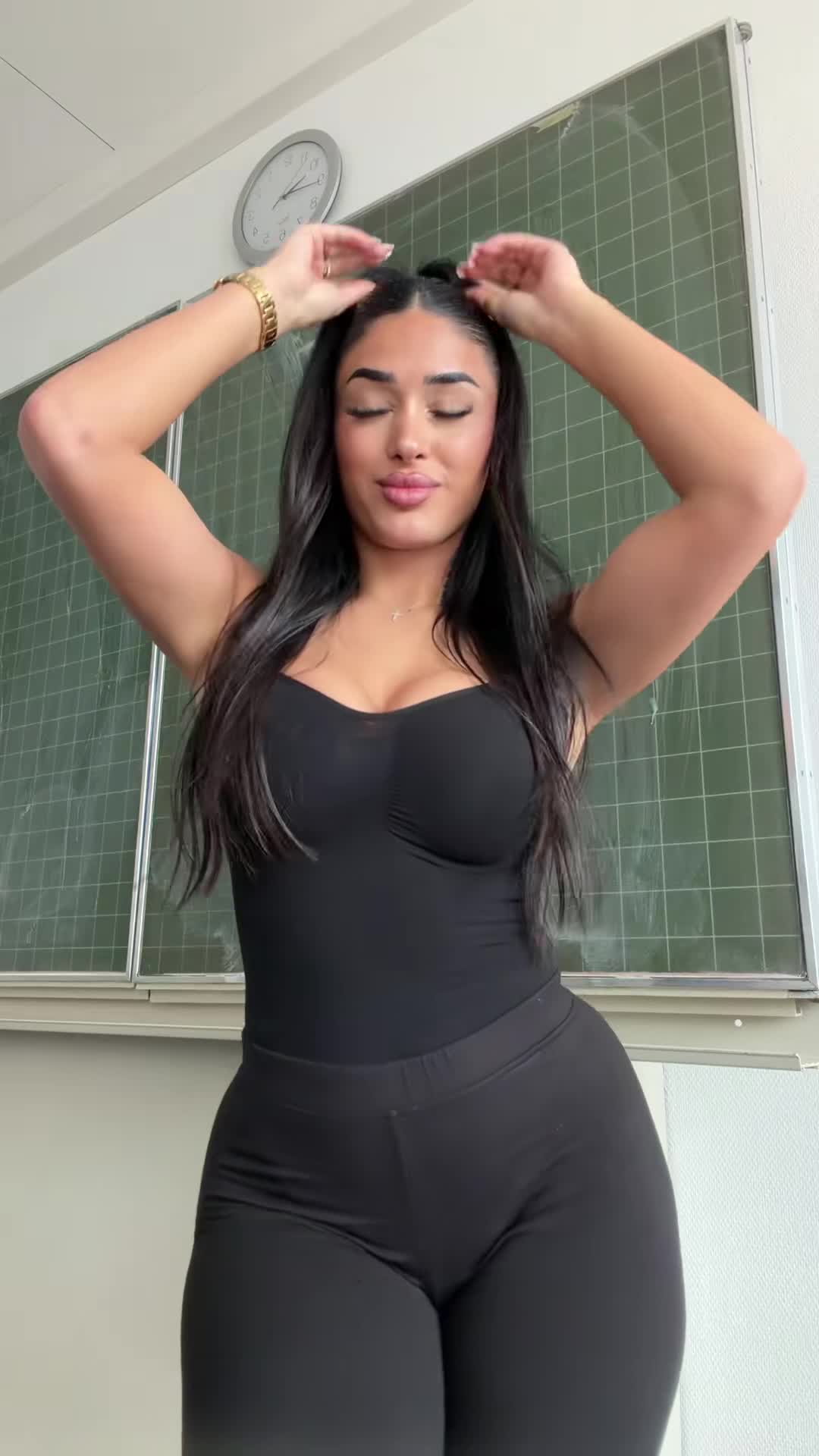 Video 1695229 from Vinoschh