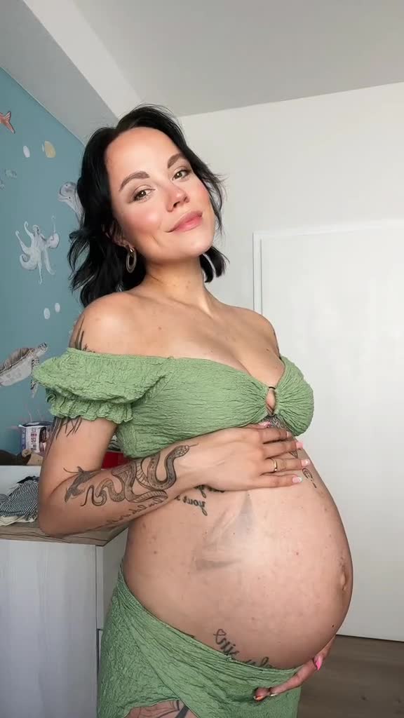 Video 1696032 from Pregnant
