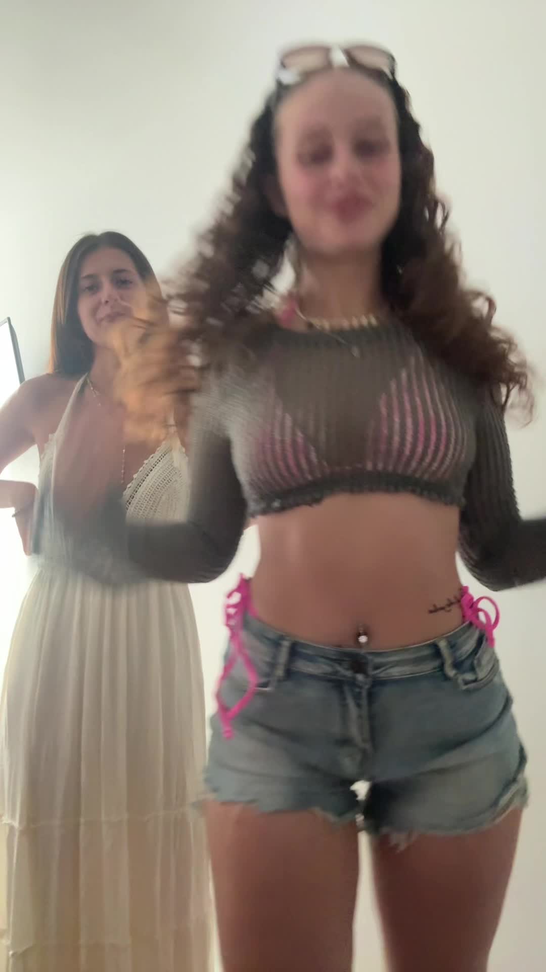 Video 1696197 from mayaa.zr