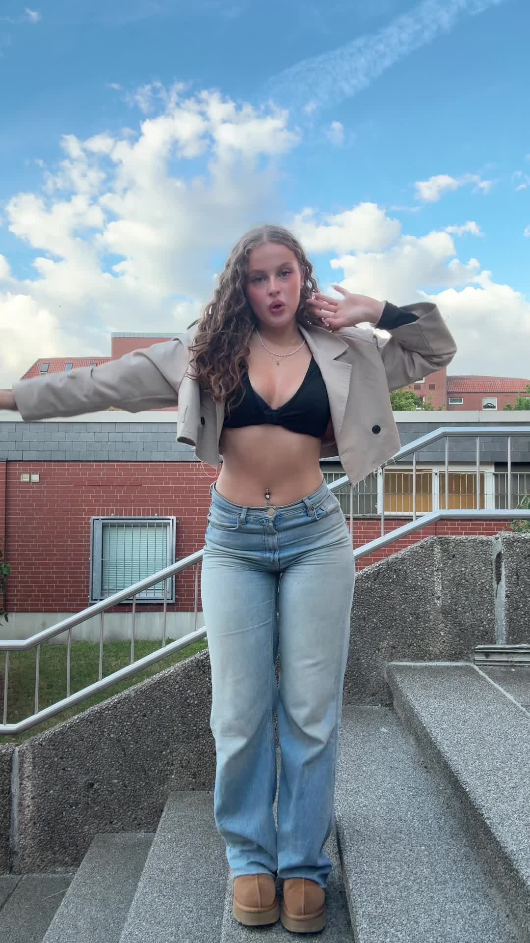 Video 1696217 from mayaa.zr