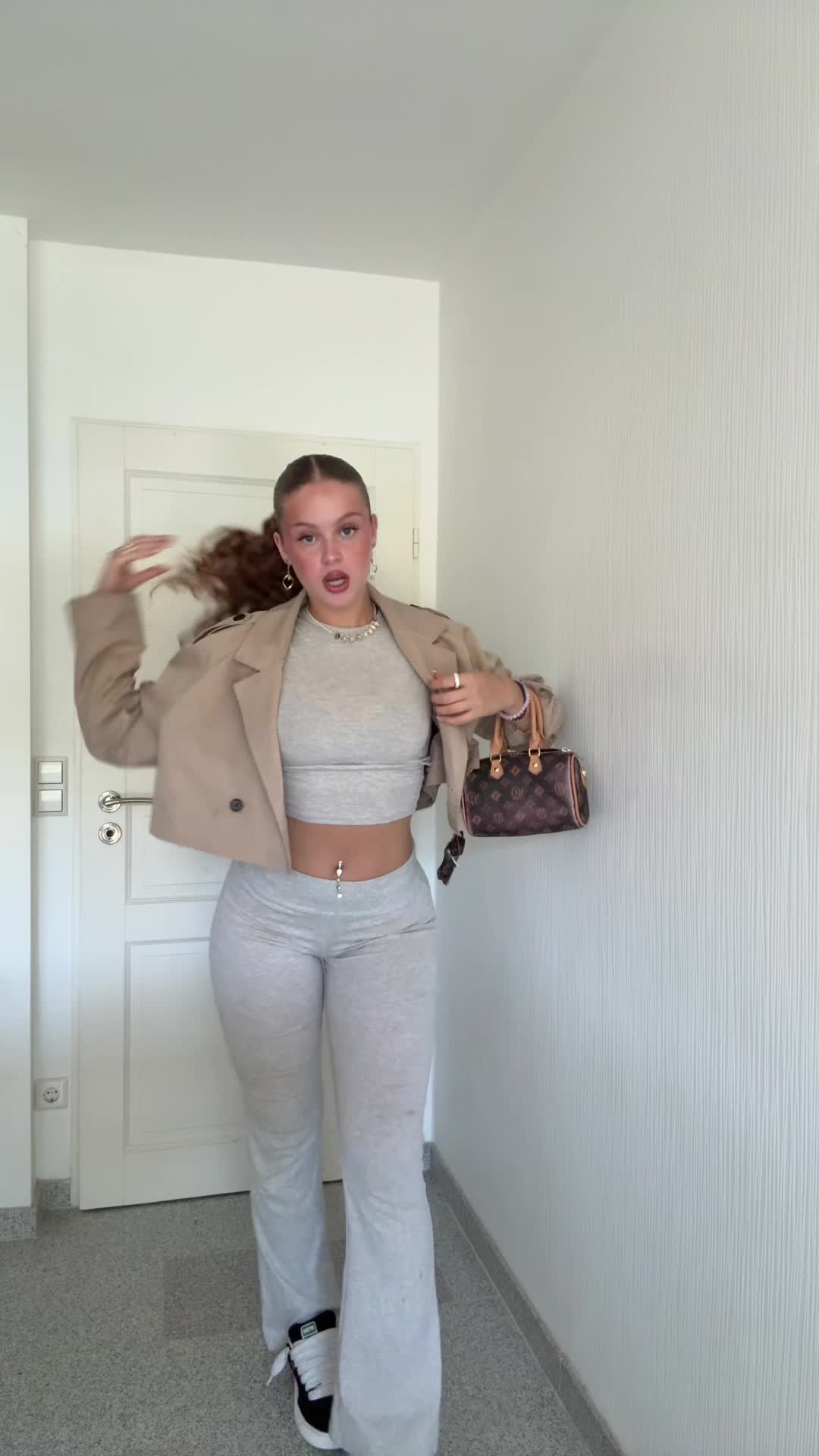 Video 1696224 from mayaa.zr