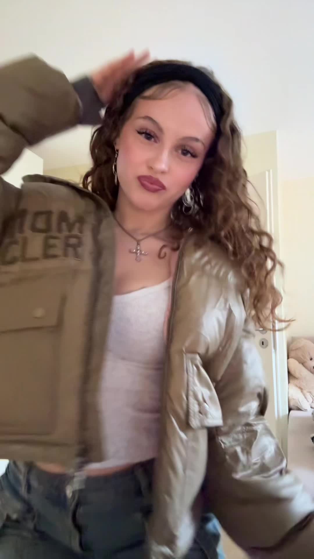 Video 1696234 from mayaa.zr