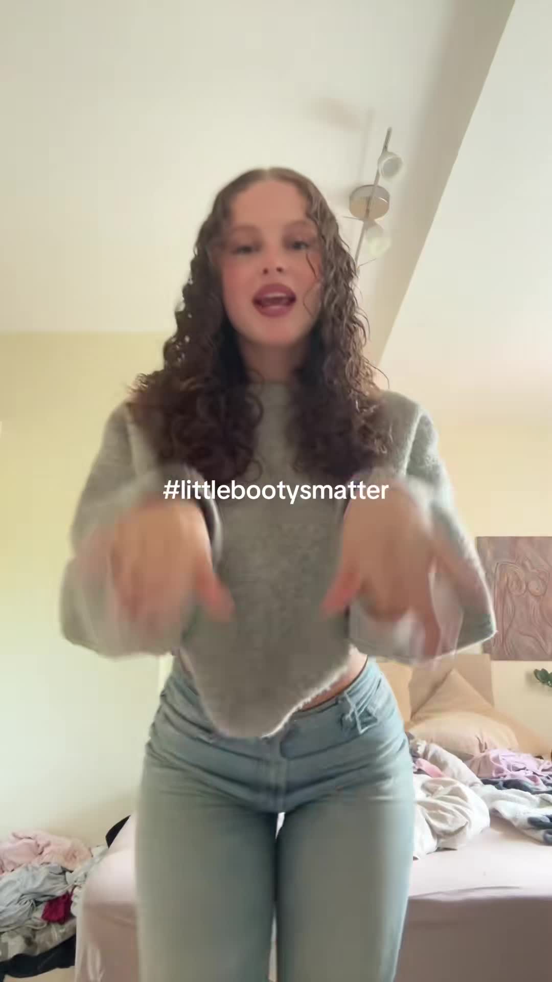 Video 1696249 from mayaa.zr