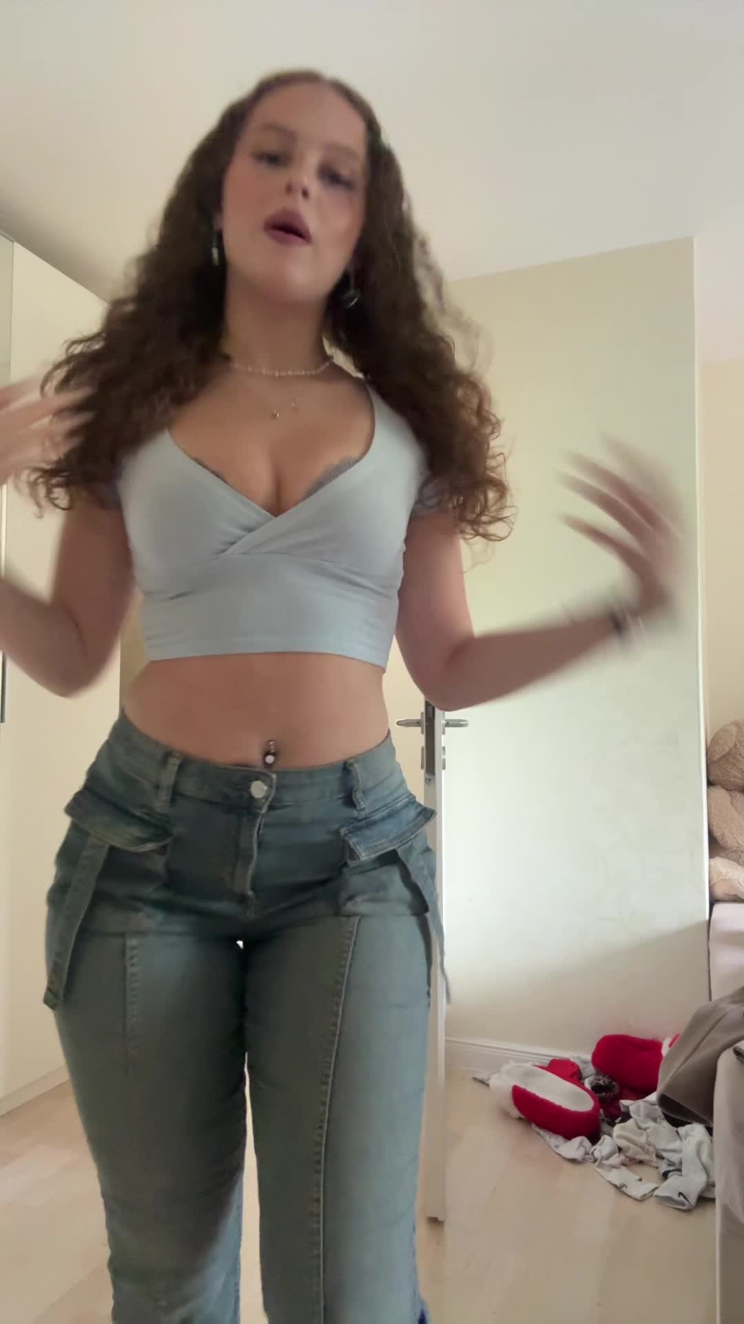 Video 1696256 from mayaa.zr