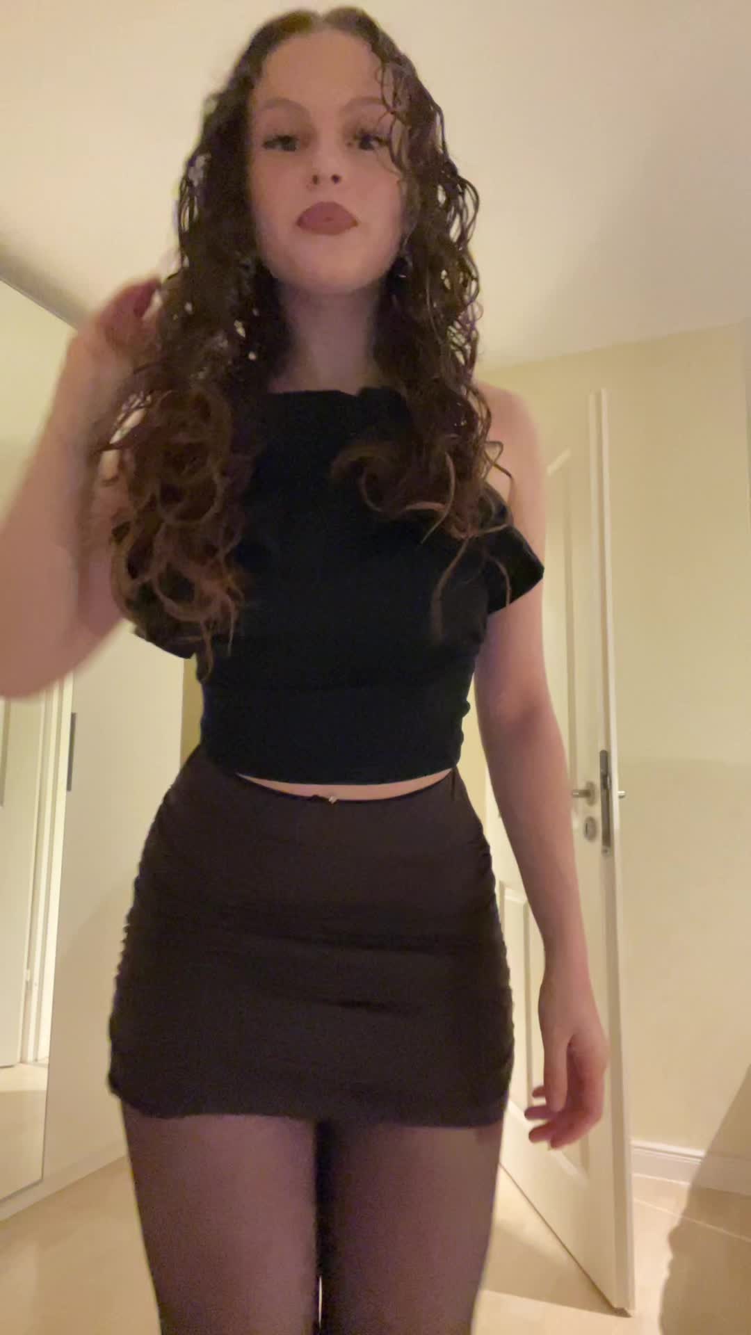 Video 1696273 from mayaa.zr