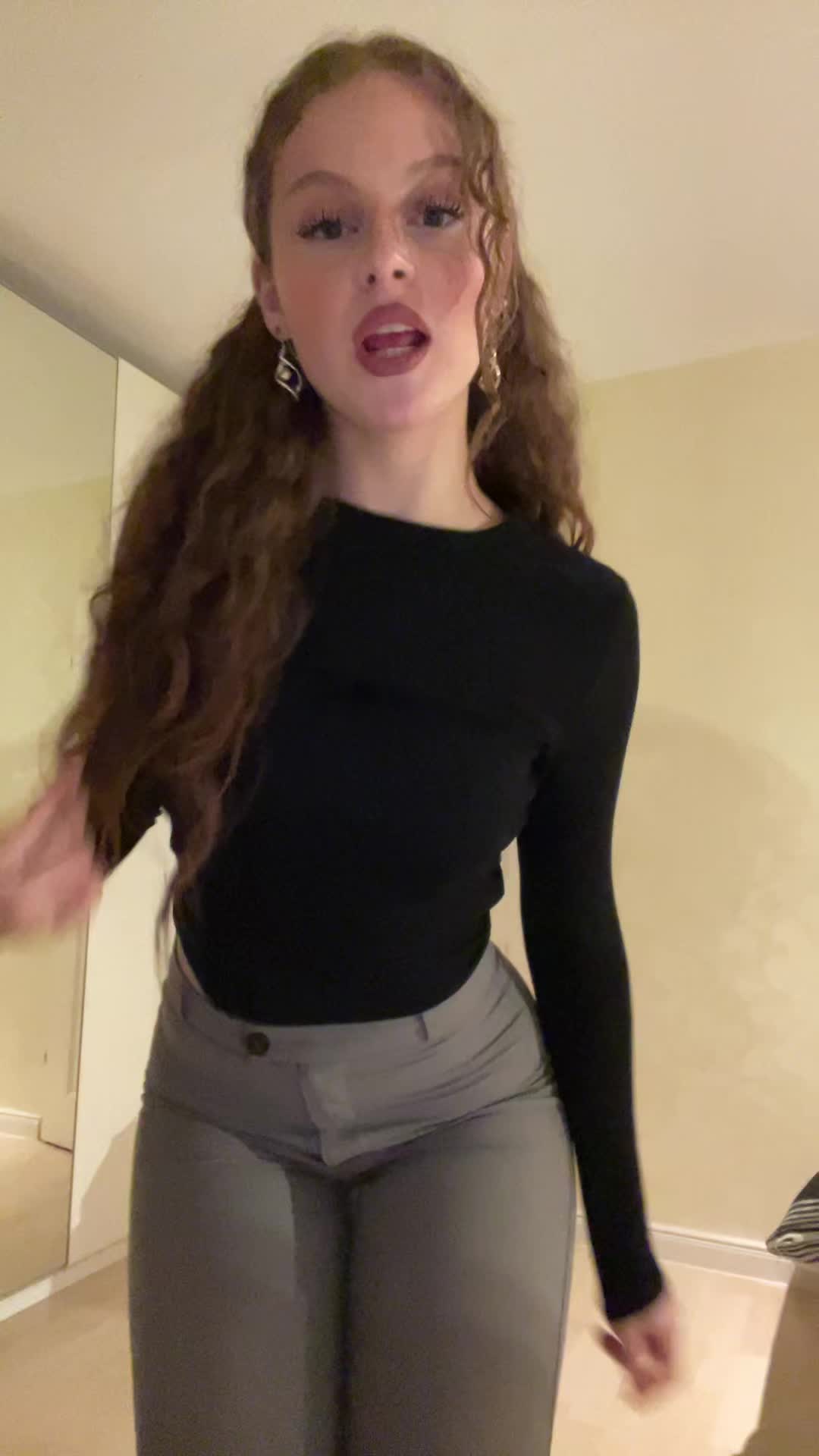 Video 1696275 from mayaa.zr