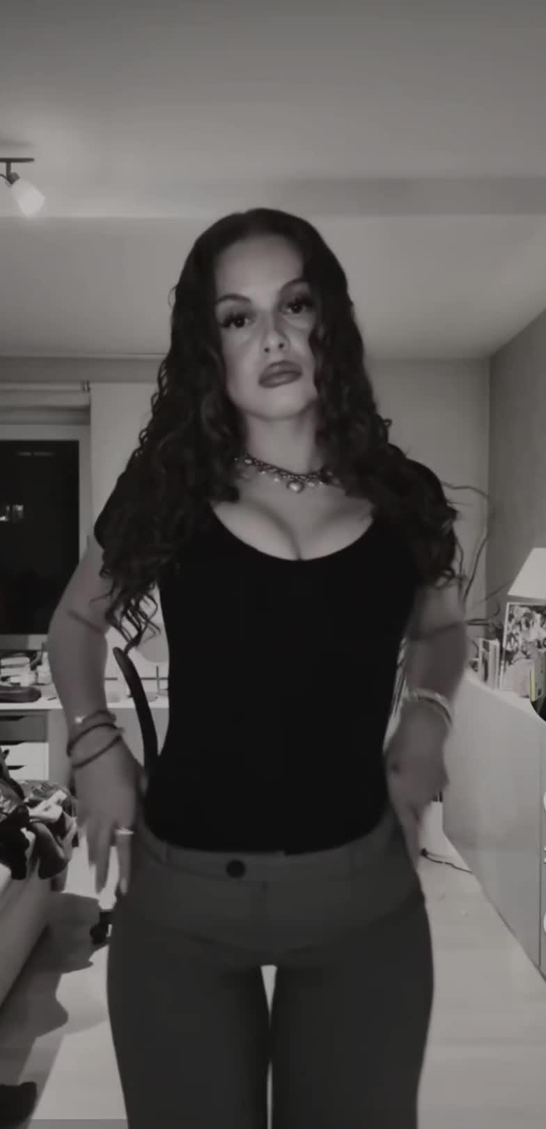 Video 1696319 from mayaa.zr