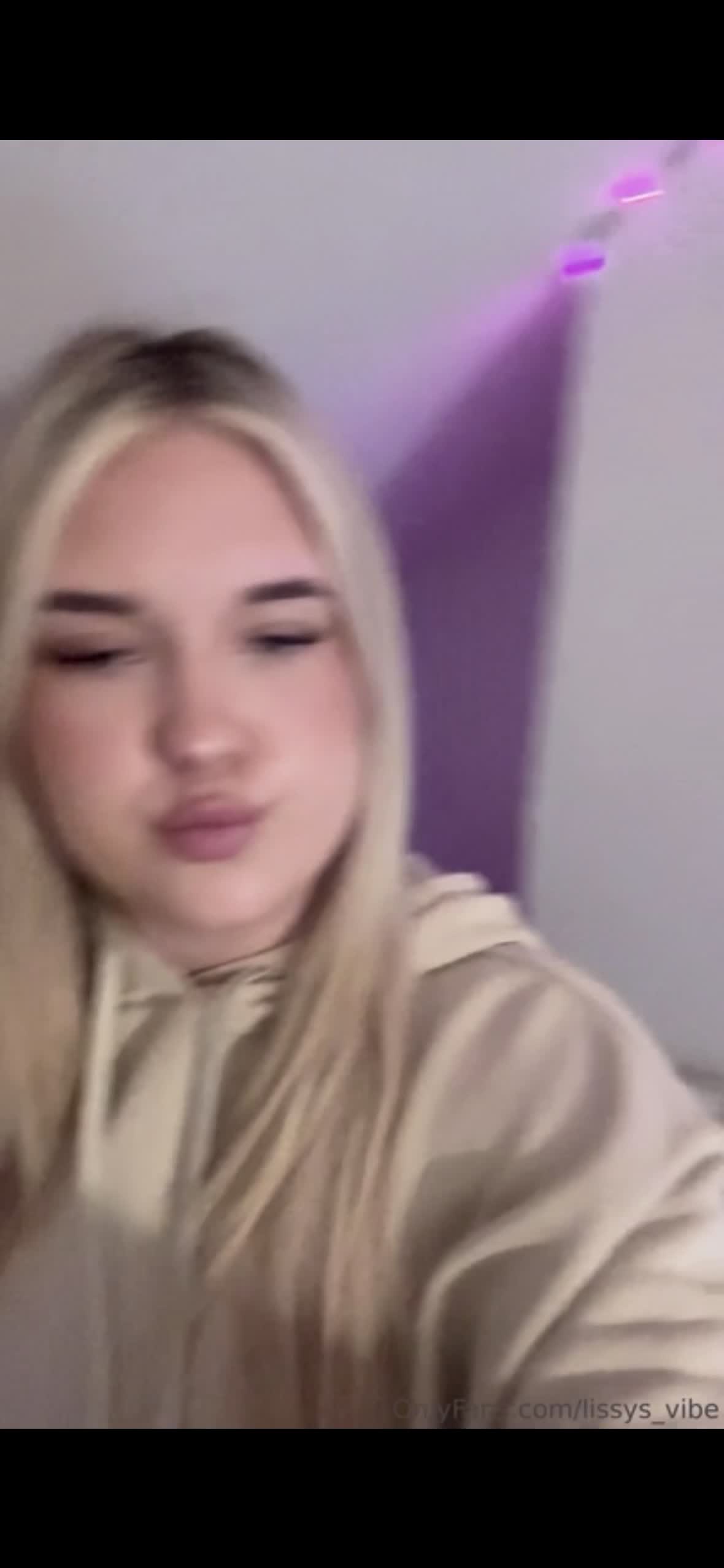 Video 1696378 from Lissy