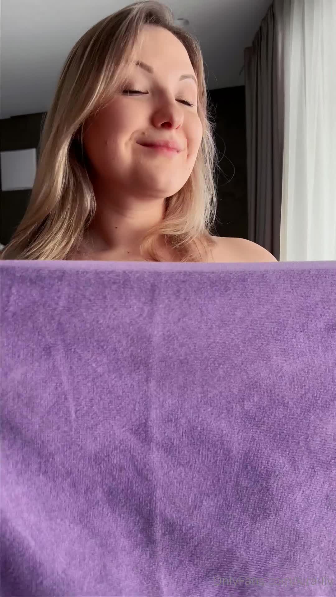 Video 1696987 from Kira-Liv