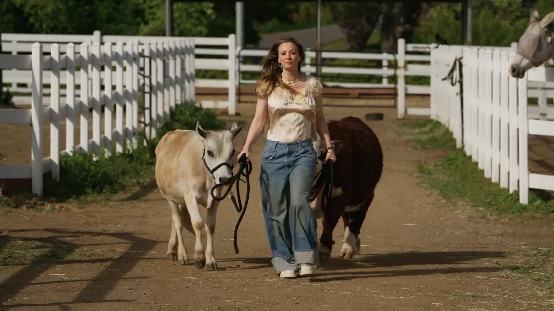 Video 15739 from Kaley Cuoco