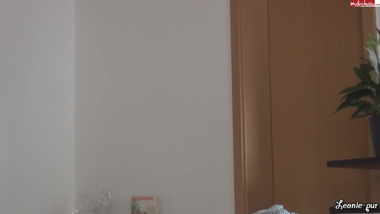 Video 16034 from Leonie Pur