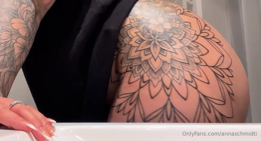 Video 16420 from Anna Schmidt