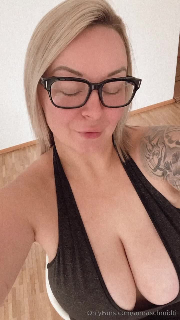 Video 16423 from Anna Schmidt