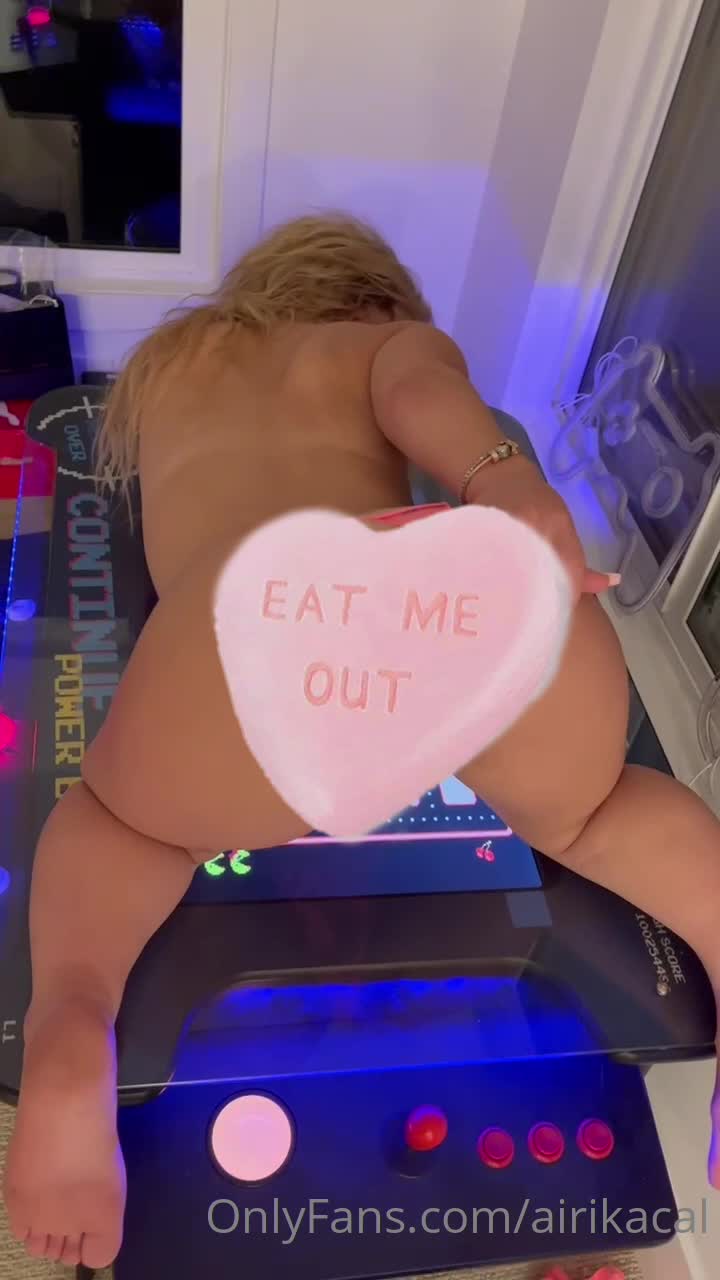 Video 17339 from Airikacal (Midget)