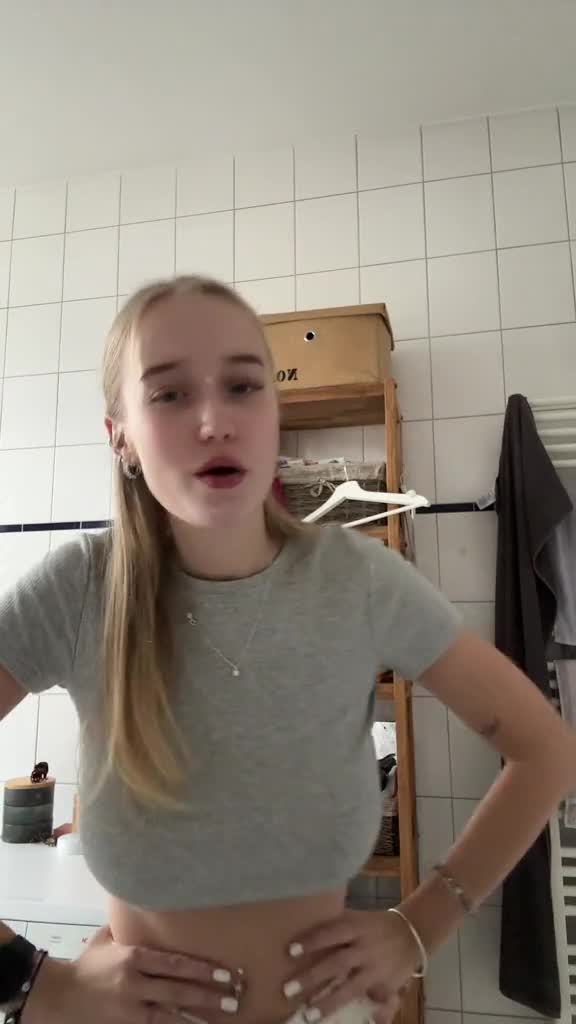 Video 18395 from Lenaa.hdl