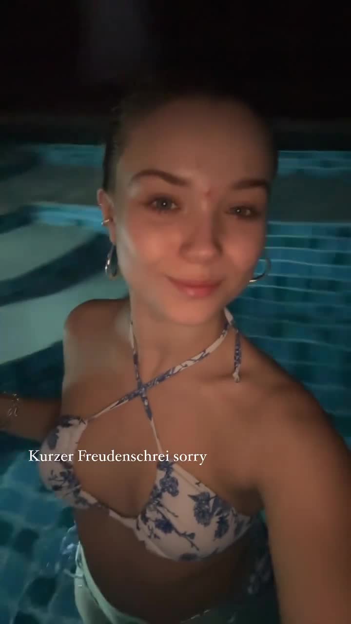 Video 18704 from Julia Beautx